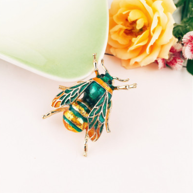 Lapel pin 039
