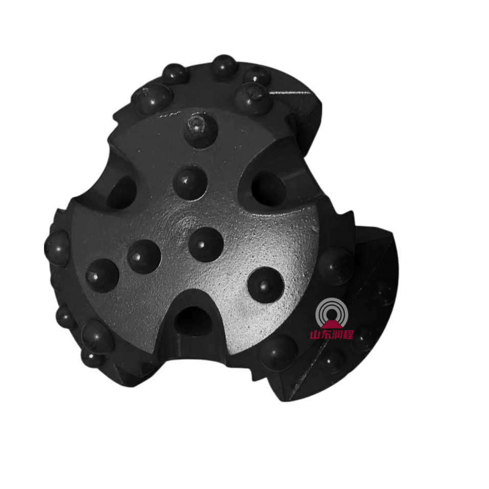 146三翼同心跟管钻具