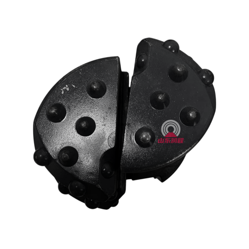 168两翼甩块偏心跟管钻具