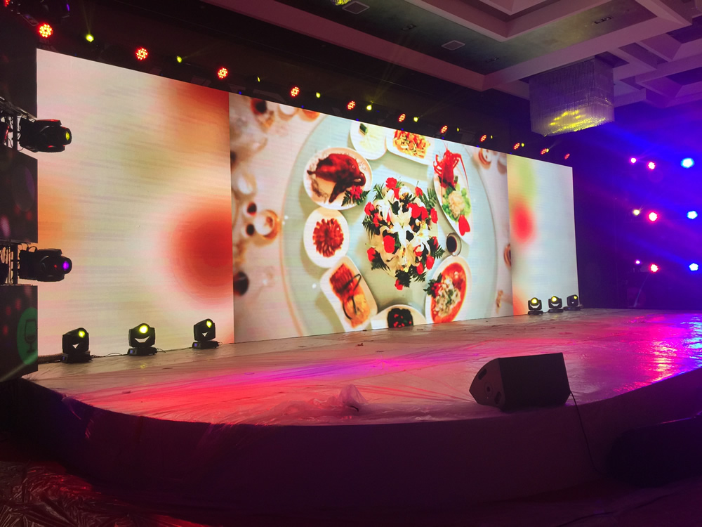 北京市LED大屏幕演出舞臺每平方價格/p10全彩戶外屏價格表