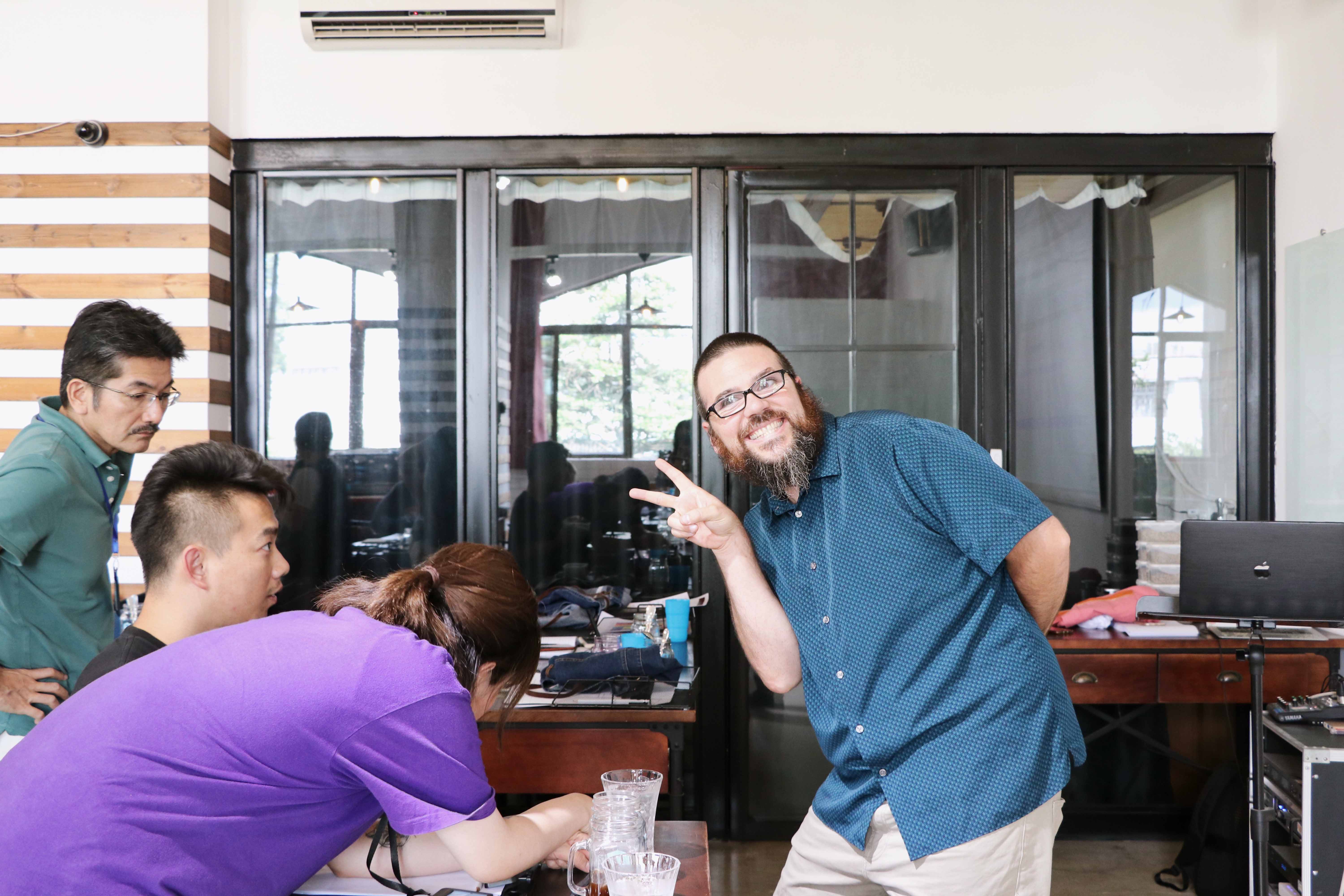 不要被Q吓到了，不信你看