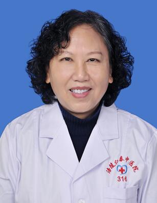 曹启鸾 主任护师
