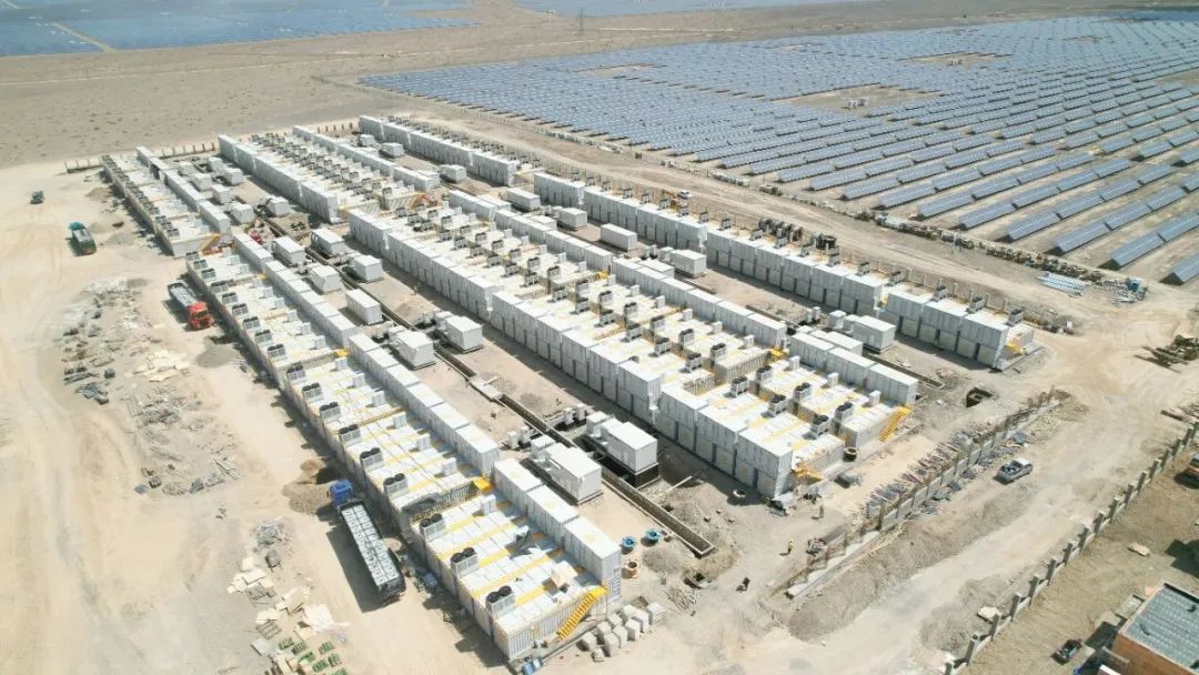 哈密國投石城子100MW/400MWh全釩液流電池儲(chǔ)能電站項(xiàng)目預(yù)計(jì)在6月30日完成送電