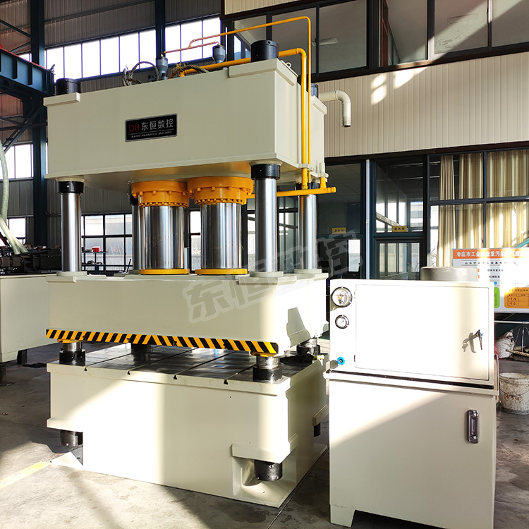 500吨双缸液压机