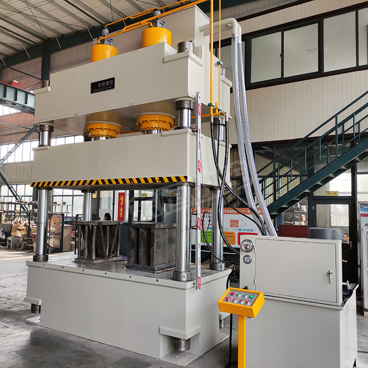 500吨双缸液压机