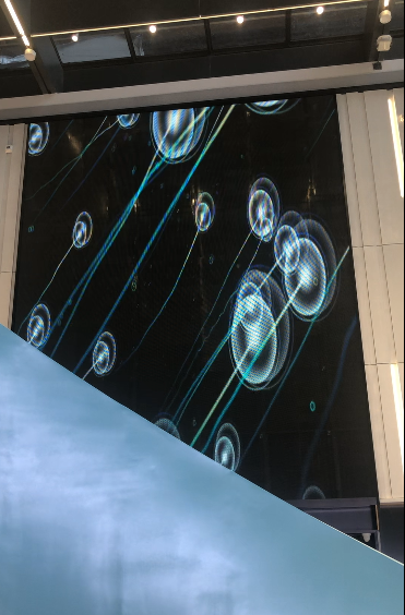 上海尚浦领世P3.9透明屏50平方