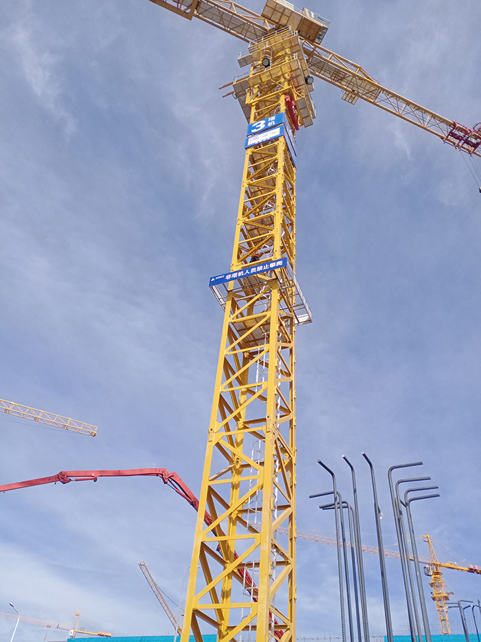 施工塔吊设备