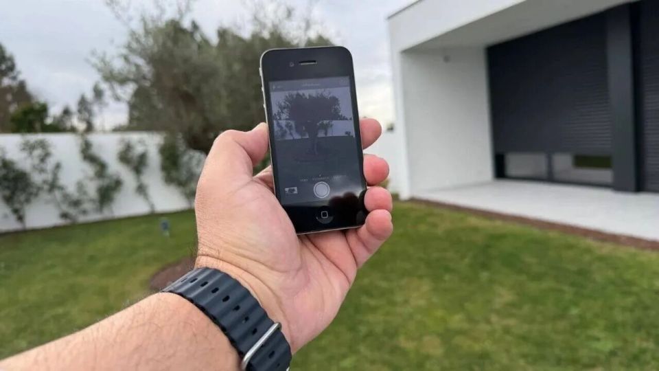 近期二手 iPhone 4 居然爆火了，价格翻了几倍！