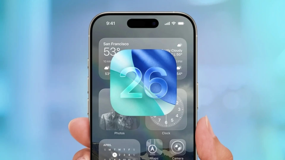 iOS26系统前瞻：液态玻璃设计革新，AI与CarPlay成重头戏