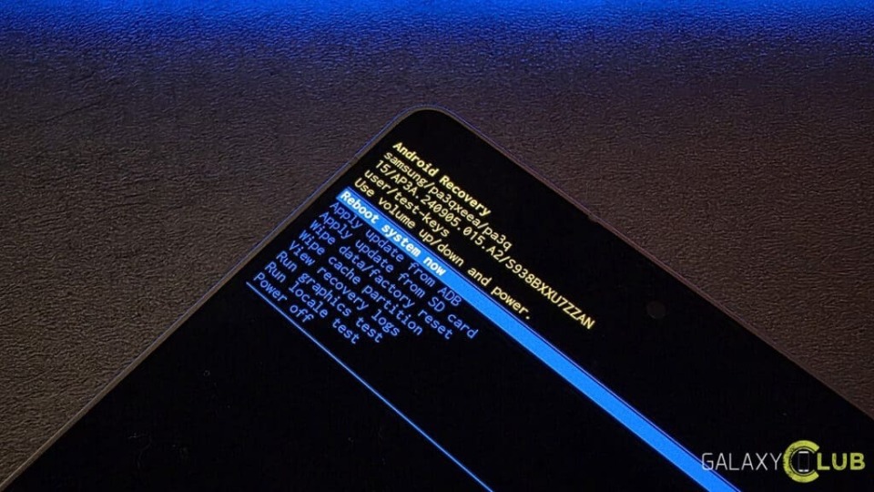 Galaxy S25 系列等用户反馈升级三星更新后，安卓恢复菜单被精简
