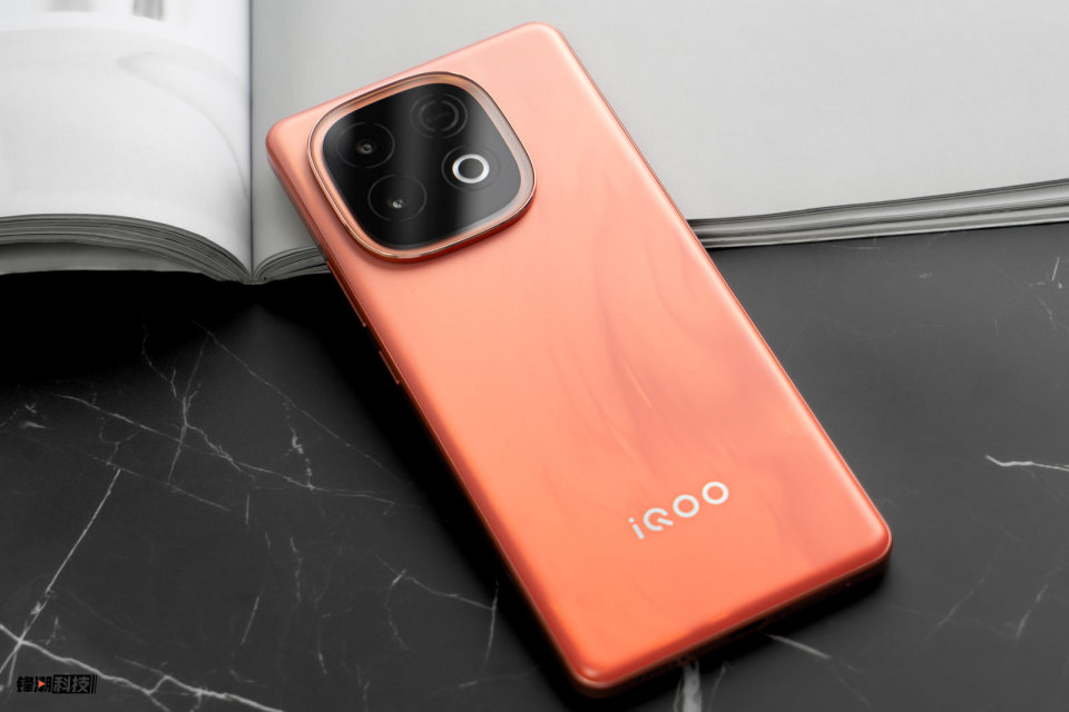 后缀越长越有实力？iQOO Z10 Turbo Pro成性价比新选择