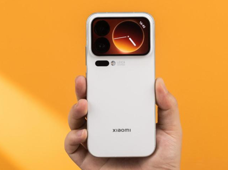 目前“值得捡漏”的小屏旗舰，16GB+512GB降价1679元，入手还能用五年