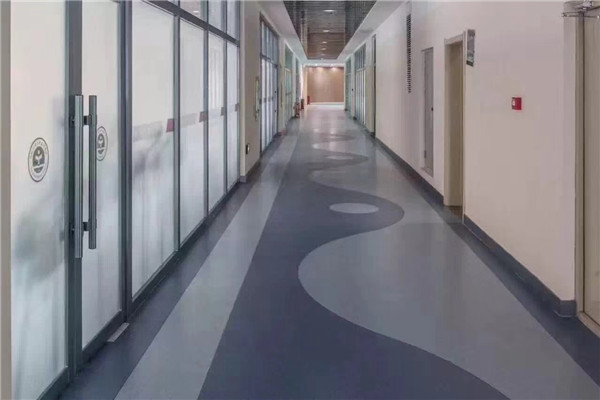 商场