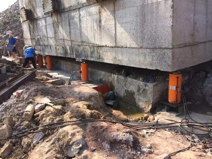 涪陵石砣水池结构纠偏加固工程