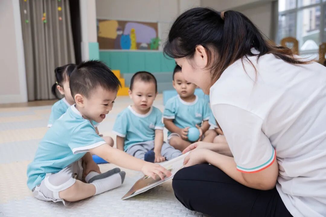 洪恩幼儿园武汉分园半日托育班招生啦！