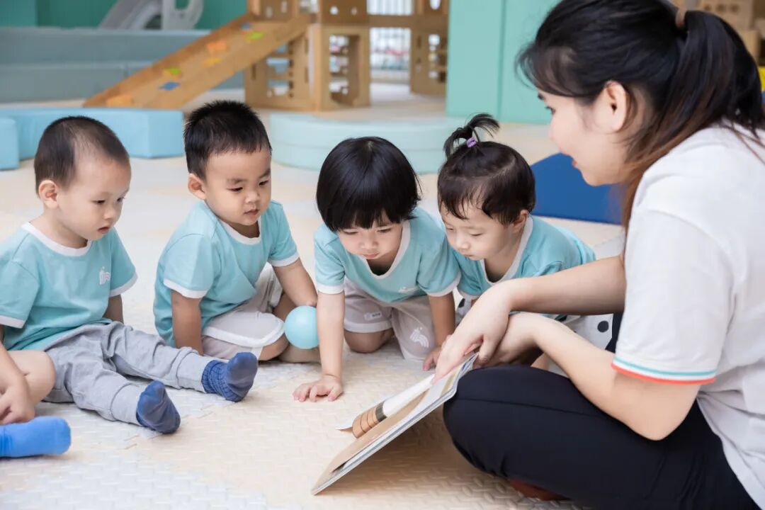 爱从“心”不从“礼”——洪恩幼儿园“绿色教师节”倡议书