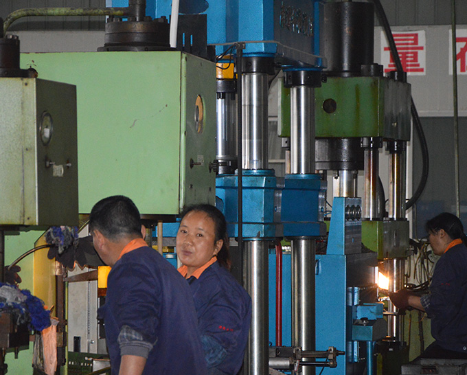 生產(chǎn)設(shè)備