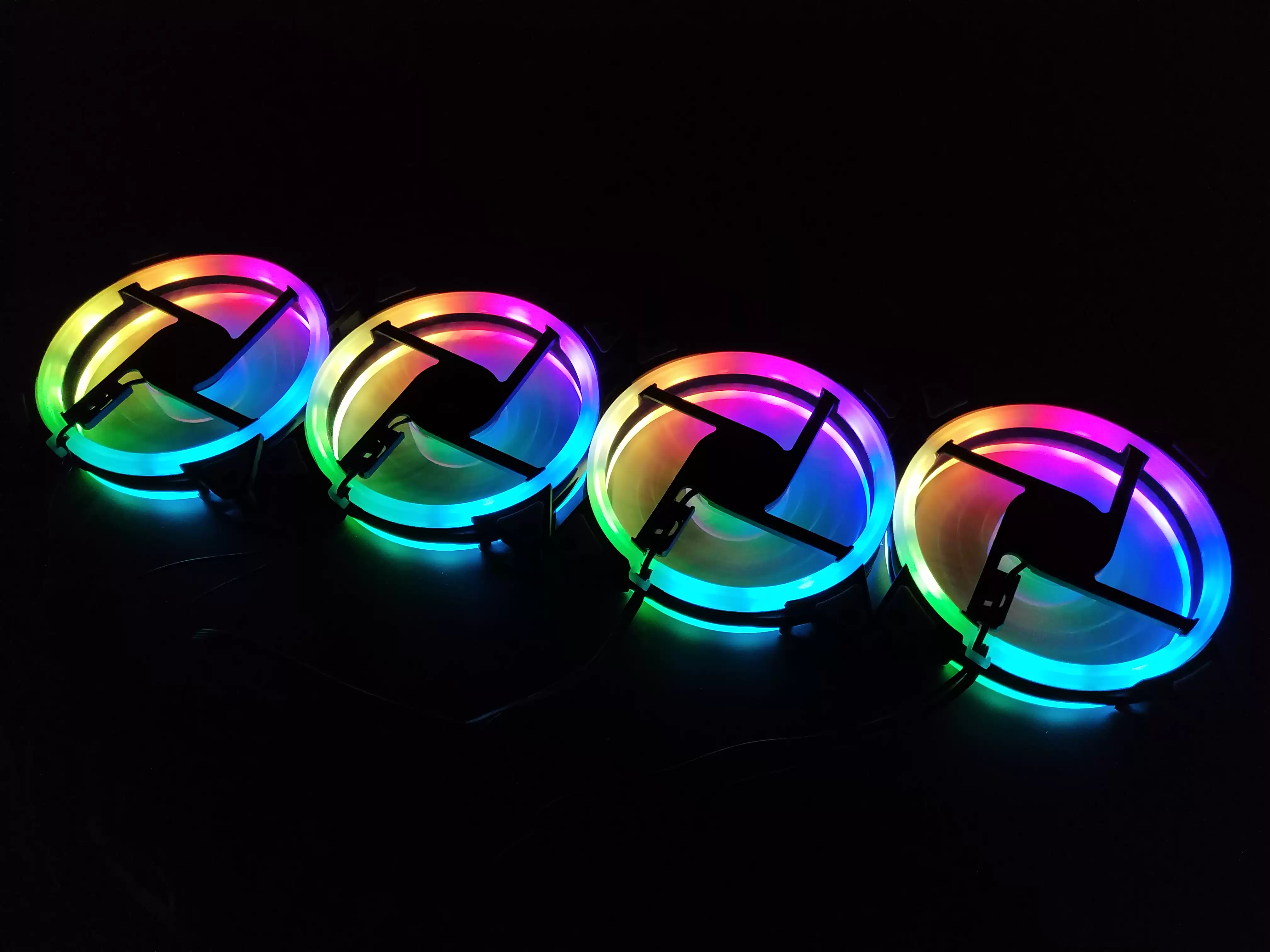 FREEZEMOD电脑12CM全彩风扇RBW-CH液压轴承CE认证366种模式渐变