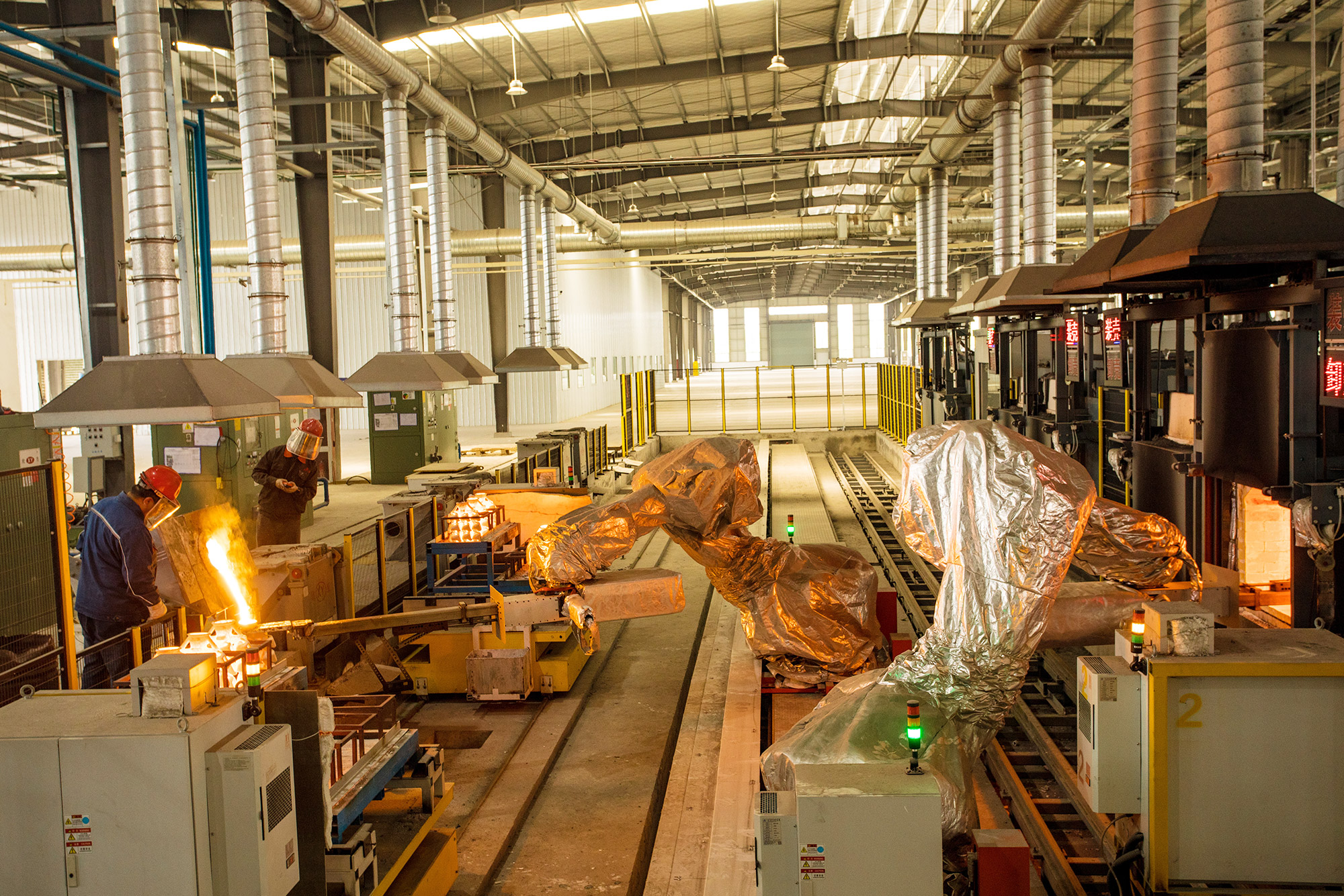 自动浇注线熔炼车间