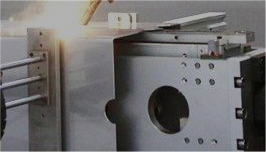 金屬材料激光切割機(jī) 激光切割機(jī) 單平臺(tái)激光切割機(jī) 金屬激光切割機(jī)