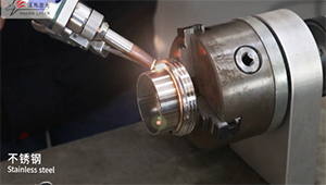 固定旋轉軸手持激光焊