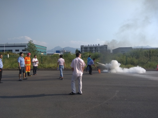 1630412358330945.jpg 消防2.jpg.jpg