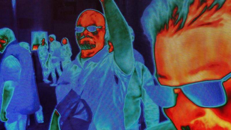 “抗击新型肺炎 最新AI测温仪投入使用”。