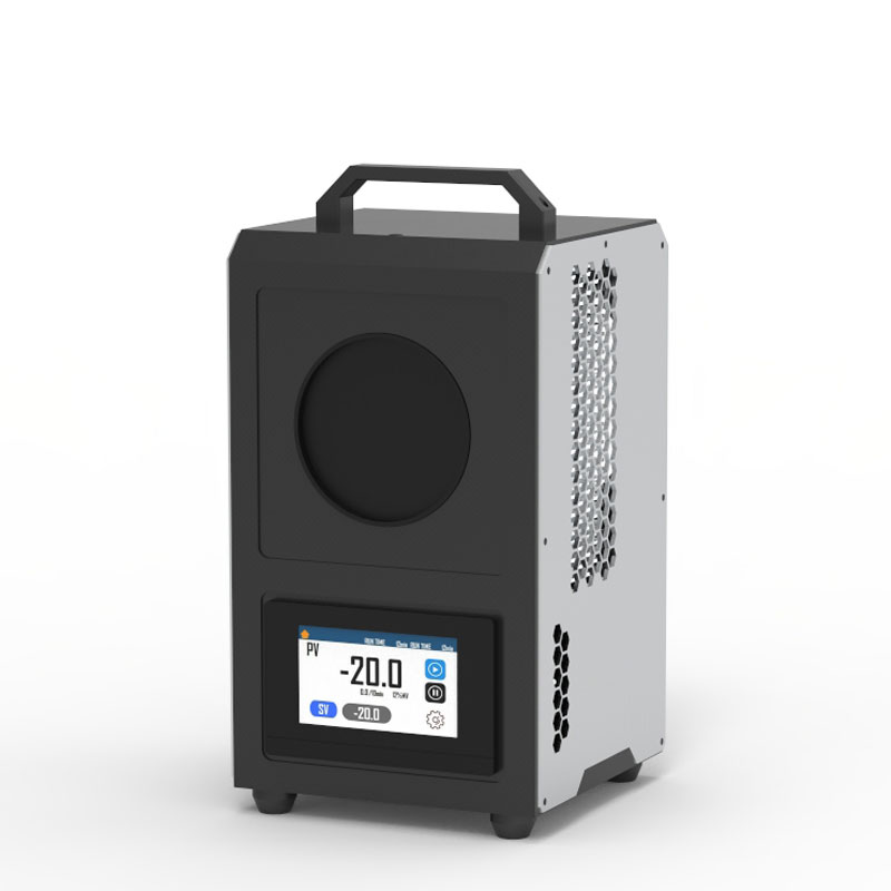 φ100 低温面源黑体辐射源(35℃~500℃)