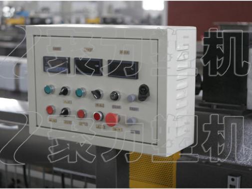 小型电气控制系统