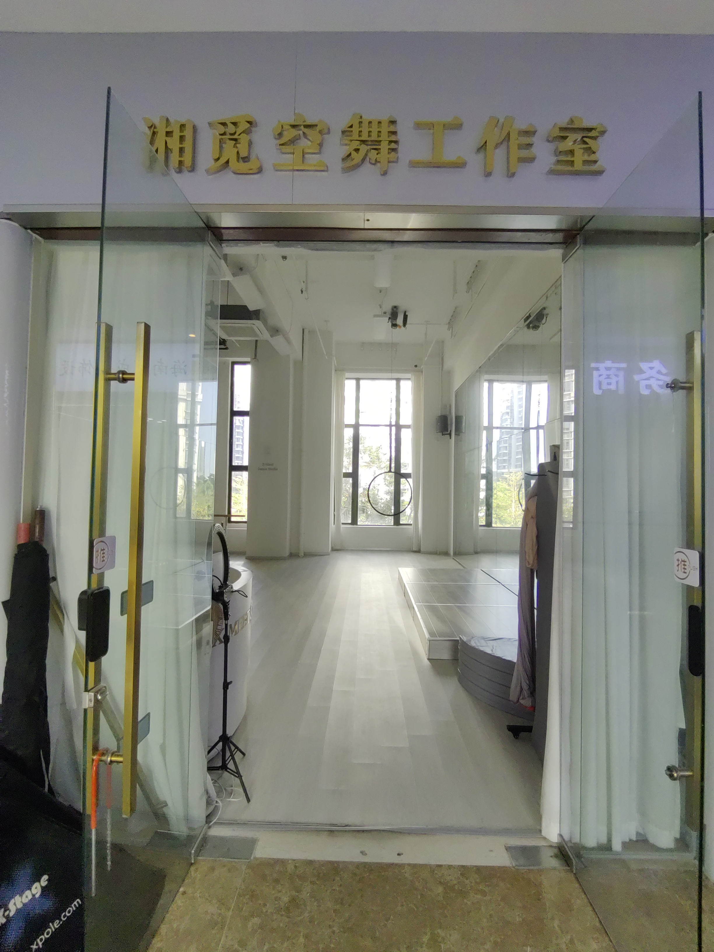 （速转网推荐）恒大美丽沙天璟商业广场128平舞蹈工作室转让