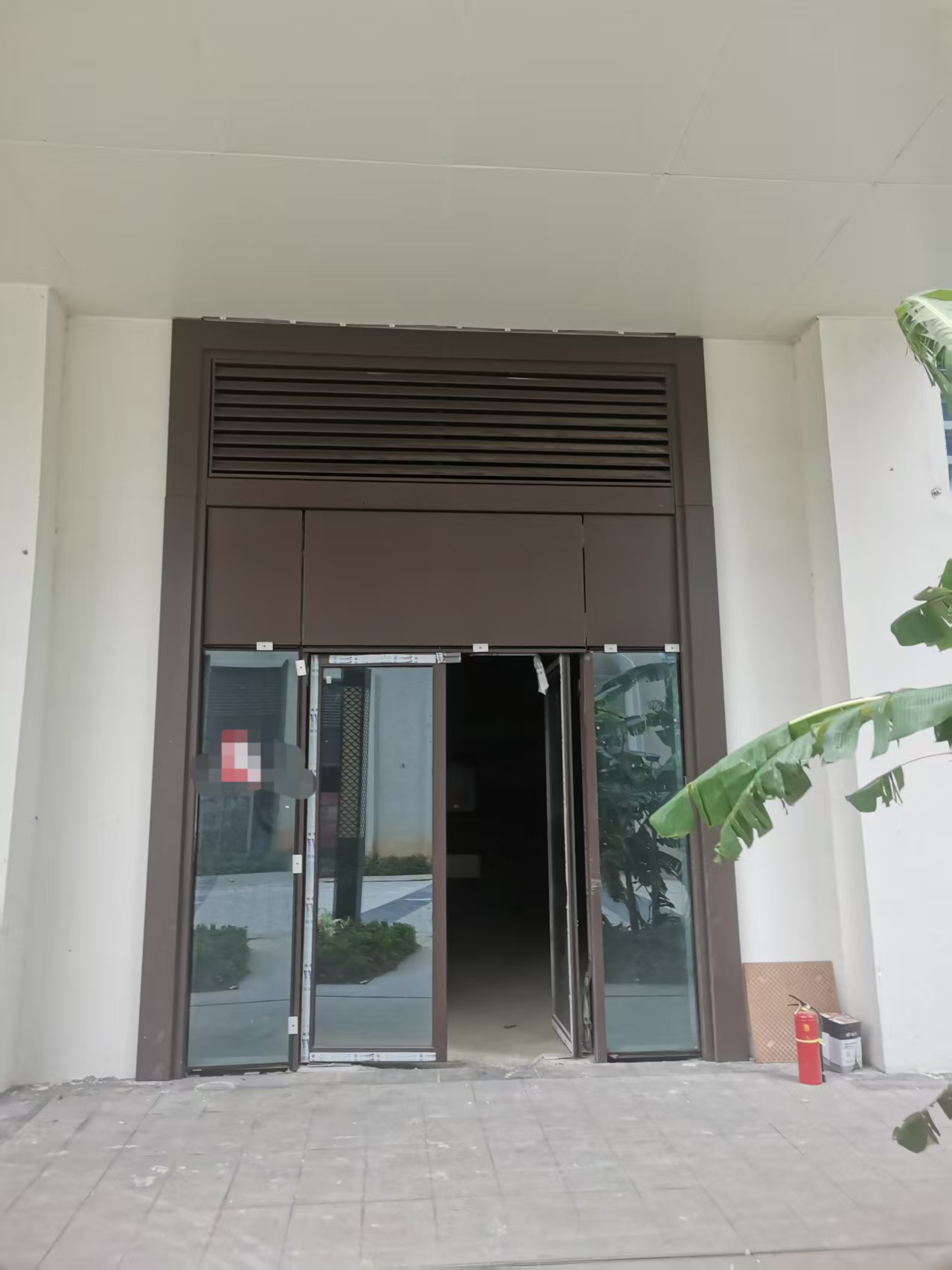 （速转网推荐）滨涯路绿地领海广场6栋旺铺出租