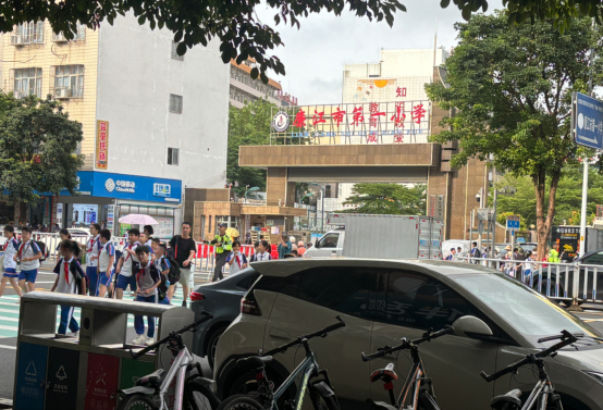 (速转网)免费推荐睿世力眼视光店铺.租金2800面积120平两层
