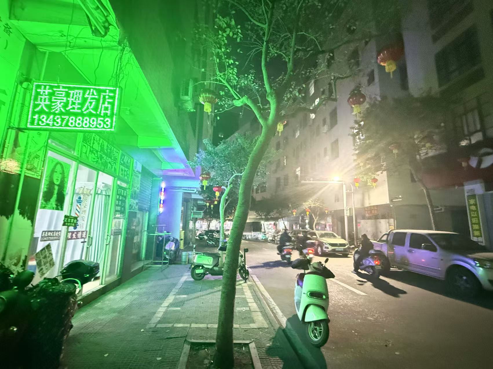 （速转网）免费找店 百姓村中心位置，60平租金2千