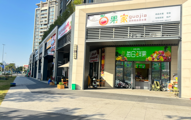 （速转网）免费推荐 万达商圈，多个富人小区楼下