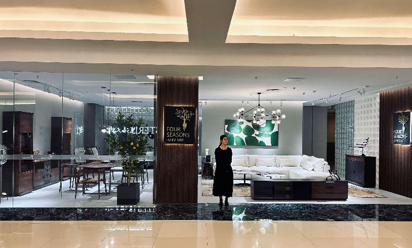 进驻罗浮宫 收获初秋第一枚硕果