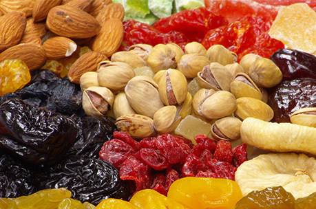 杂粮坚果与水果的组合，结果看起来还不错 