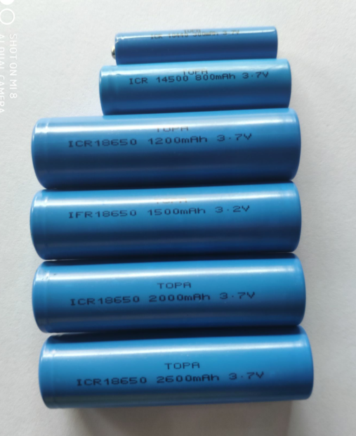 磷酸铁锂电芯3.2V-14500-800mAh