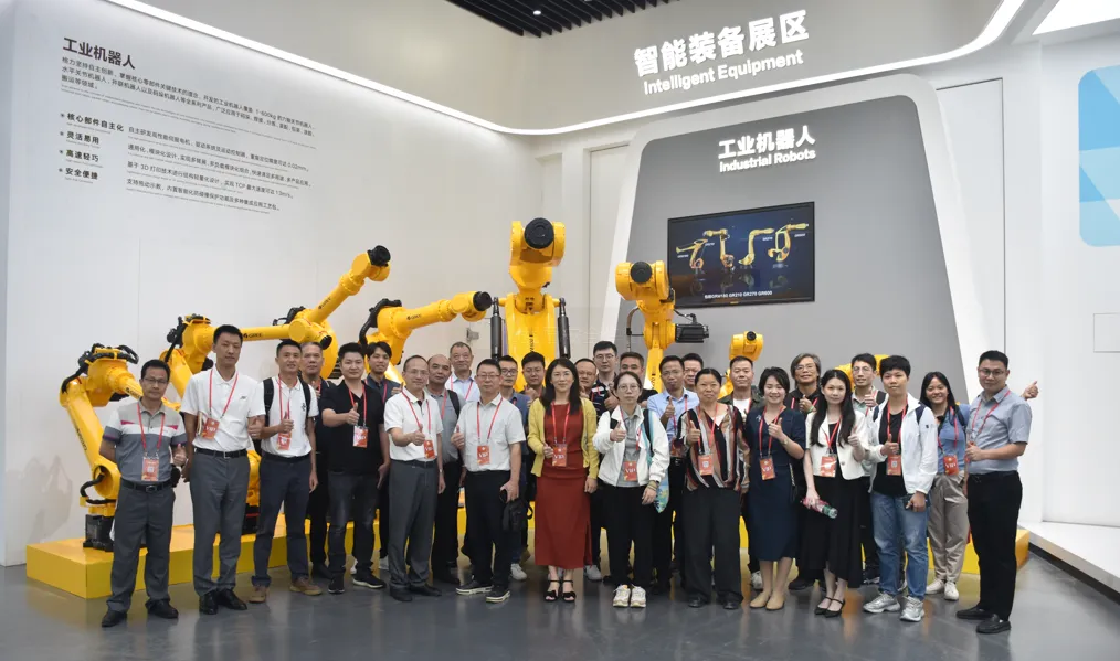 协会动态 | 协会开展第一期“走进珠海名优企业”（格力专场）参观交流活动