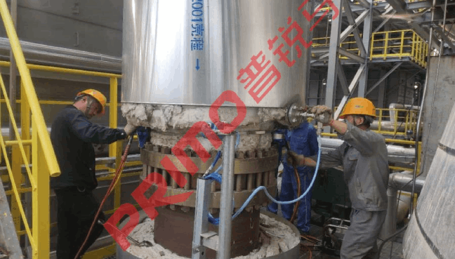 PMU驱动液压扳手壳程法兰安装应用