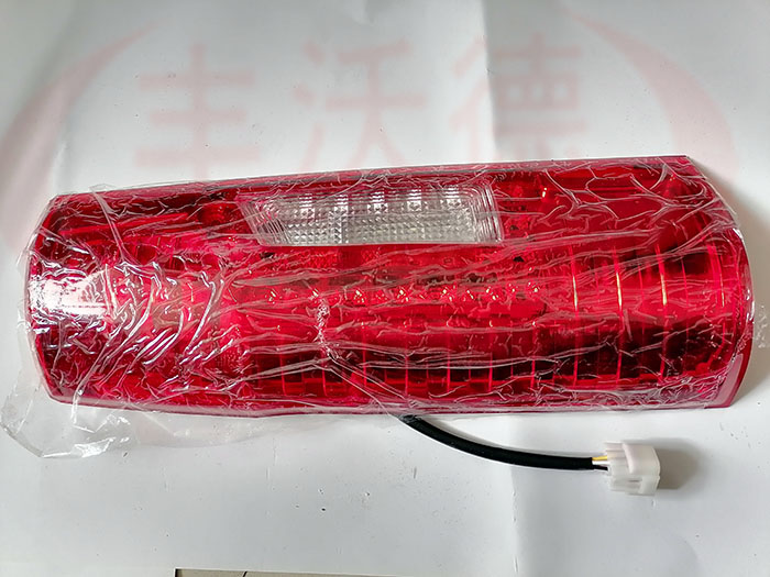 丰沃德后尾灯四轮车