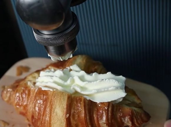 whipping cream machine