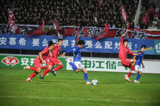 【申江储气罐官方赞助苏超】赛季终章战:扬州队 0:2 惜败盐城最后一战拼出足球本色