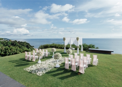 泰国普吉岛帕瑞莎海景草坪婚礼