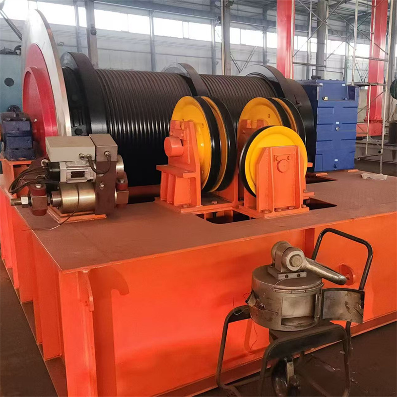 卷扬启闭机
