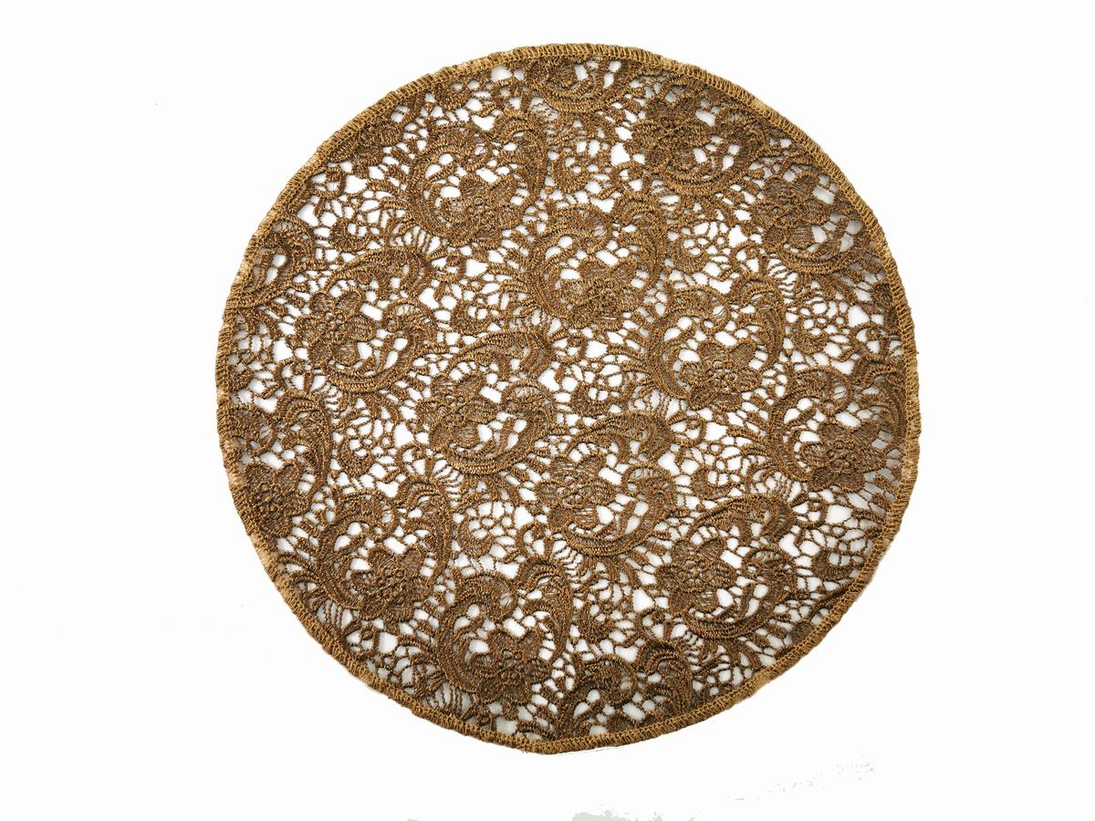 POLYESTER LACE PLACEMAT