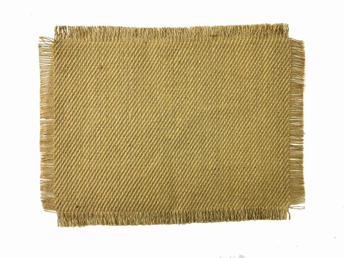 WOOVEN JUTE PLACEMAT WITH FRINGES