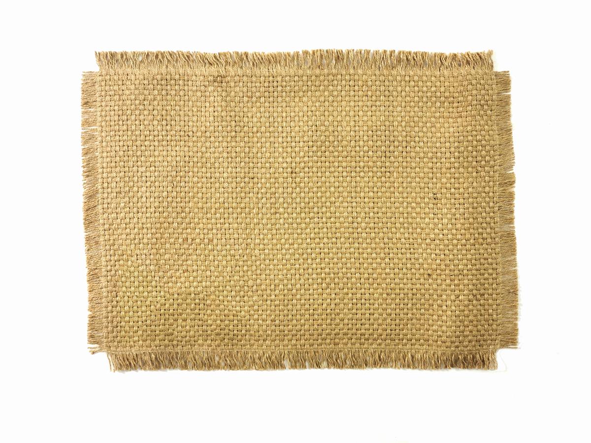 WOOVEN JUTE PLACEMAT WITH FRINGES