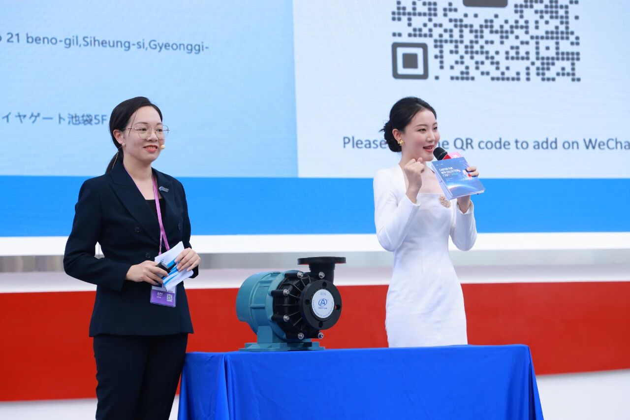 <span><span>第138届</span>广交会新品发布现场</span>