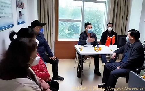 <span>老年陪护服务</span>