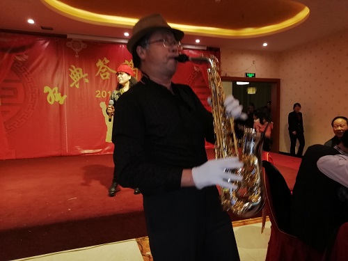 爱晚之家中老年文艺部65岁志愿者艺海情深，劲爆音箱！